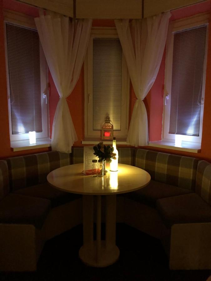 Restaurace A Penzion Maja Benecko Eksteriør bilde